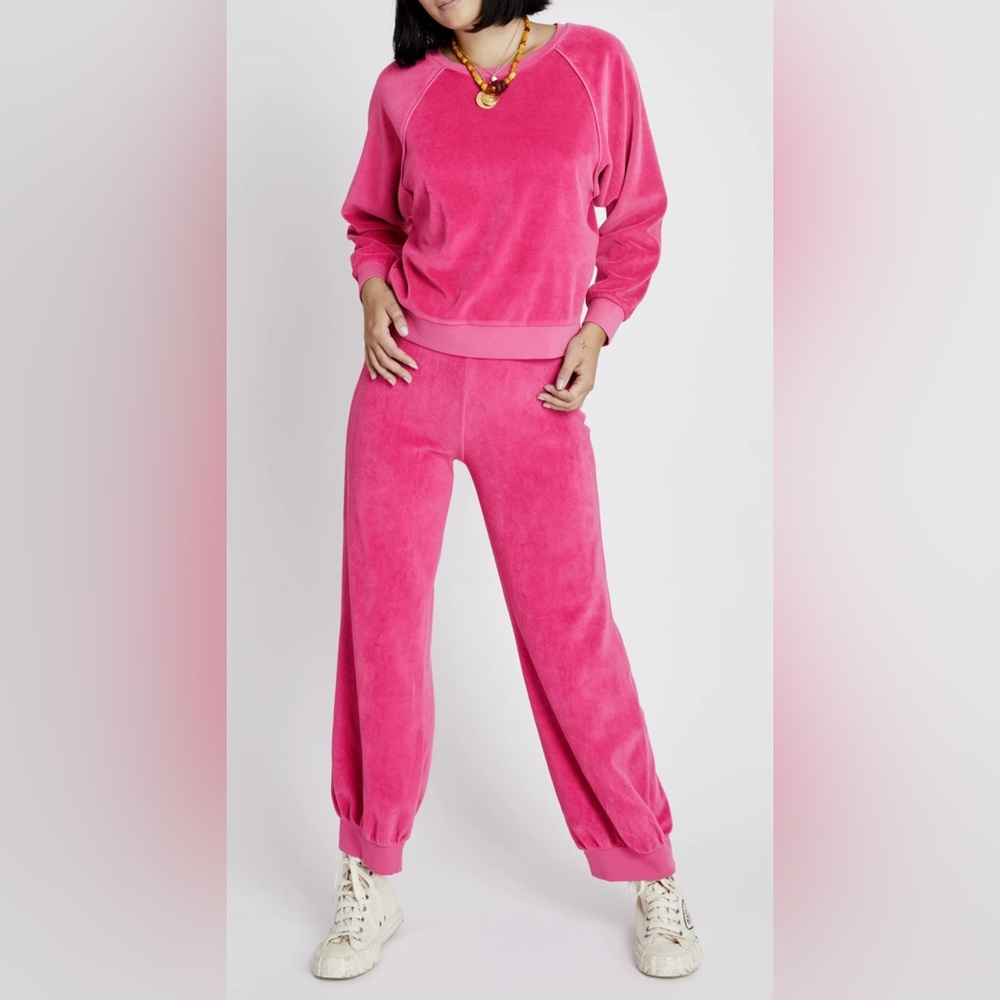 Suzie Kondi Pink Velour Pant - like new